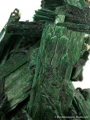 Szenicsite - image 2
