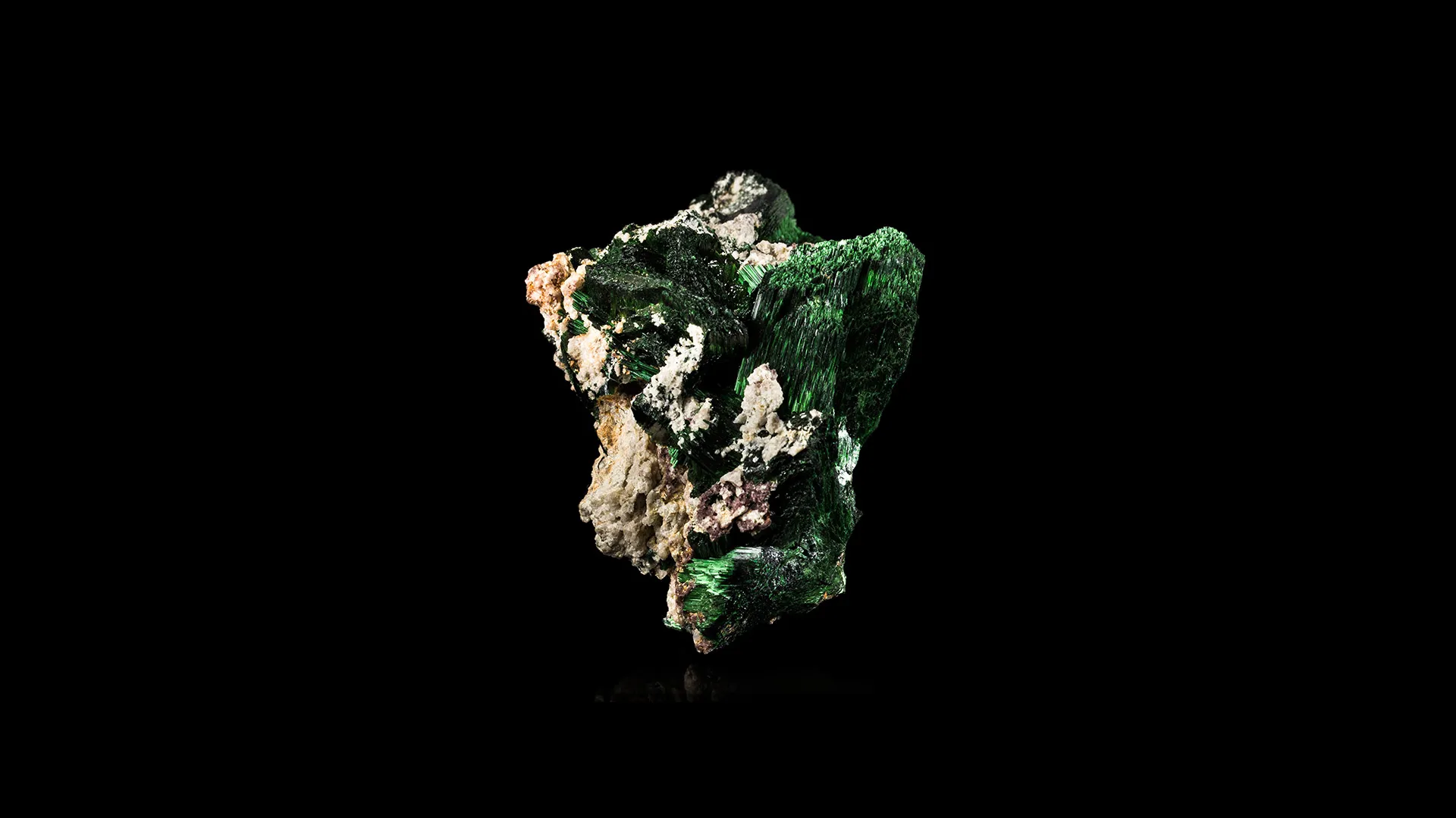 Szenicsite - image 1
