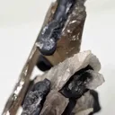 Tabular quartz with globular manganese - image 9