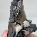 Tabular quartz with globular manganese - image 6