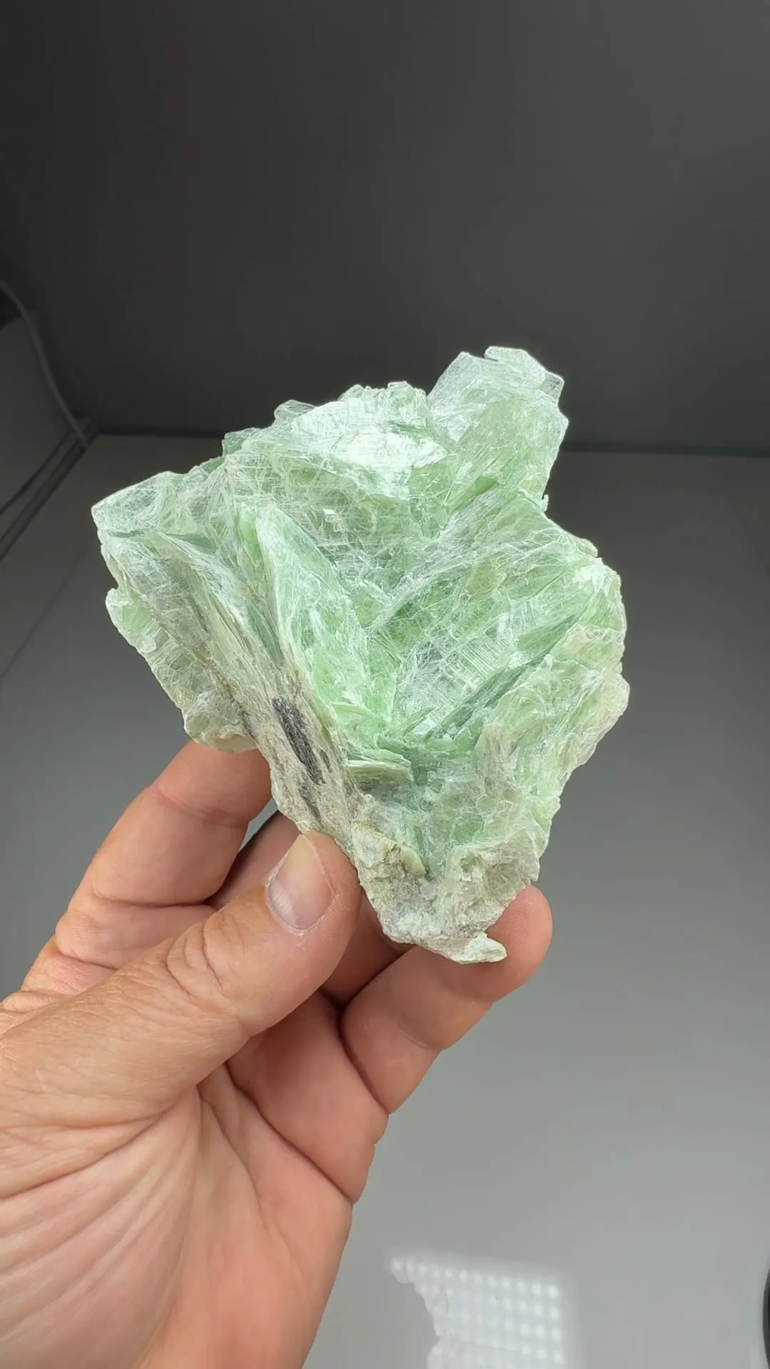 Talc (748) - image 2