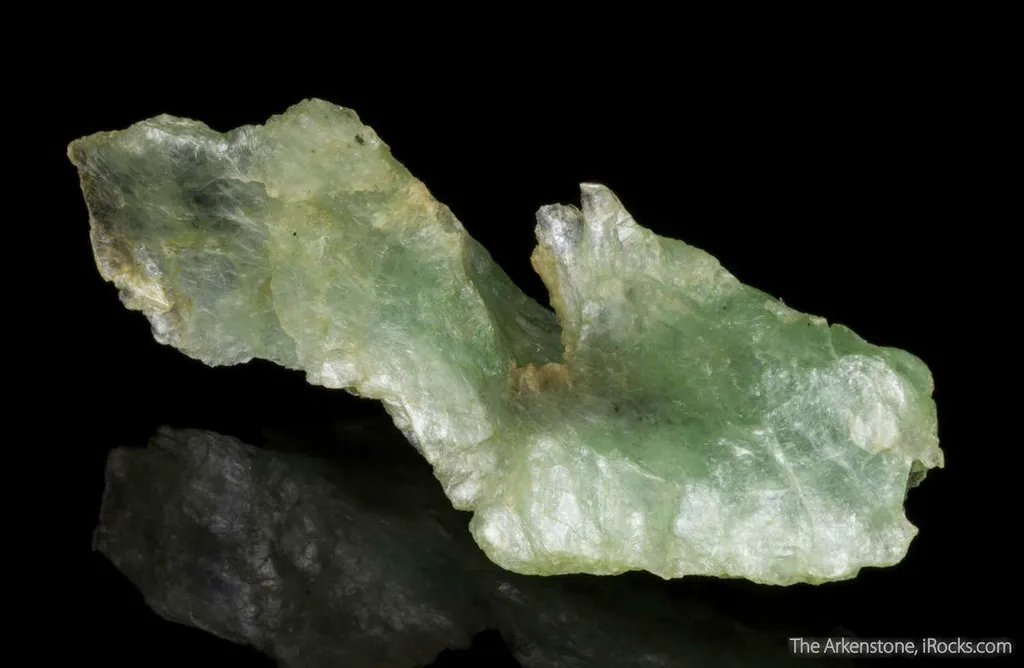 Talc (crystallized) image