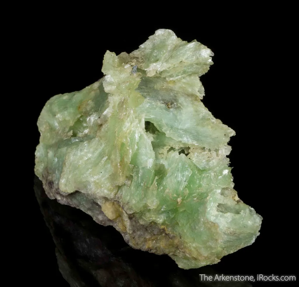 Talc (crystallized) image