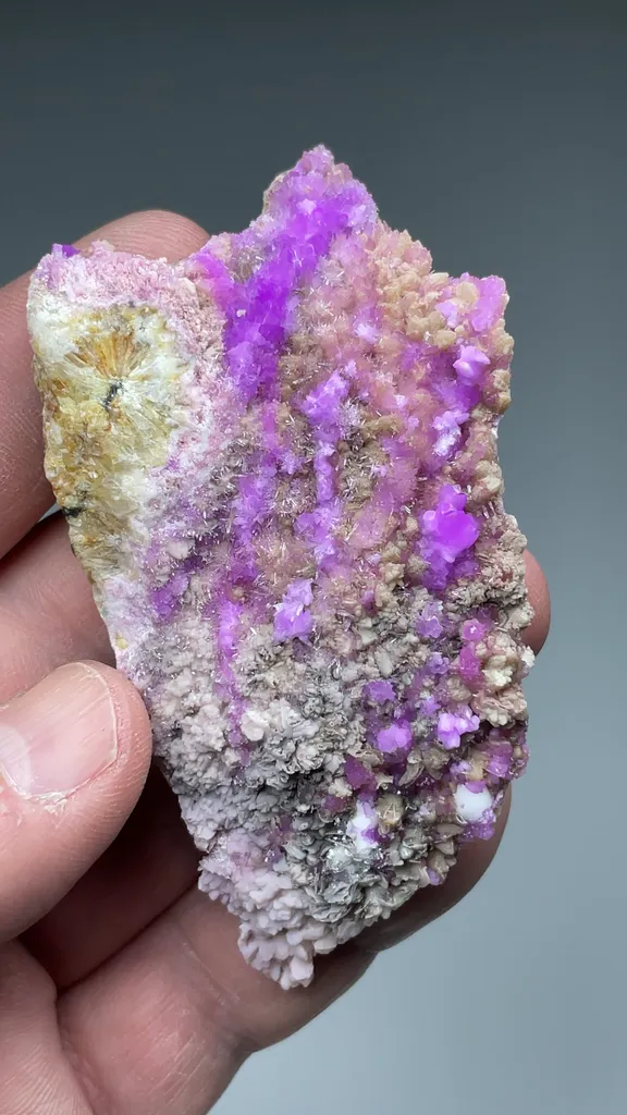 Talmessite with Calcite - image 2