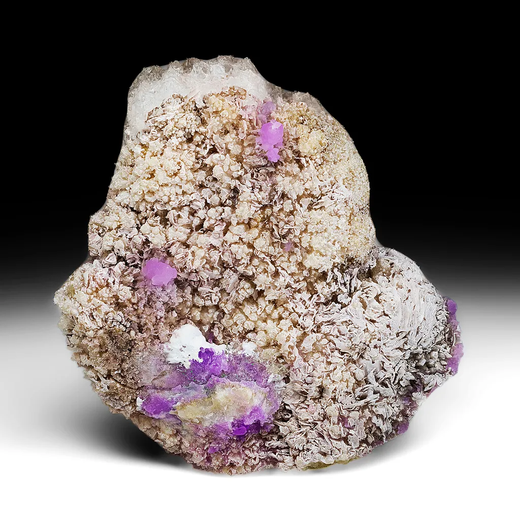 Talmessite with Calcite image