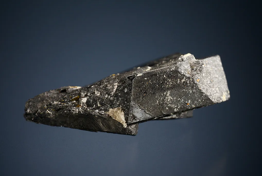 Tantalite - image 5