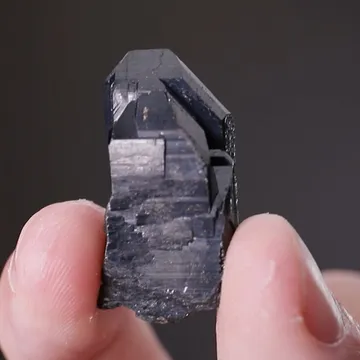 Tantalite-(Fe)