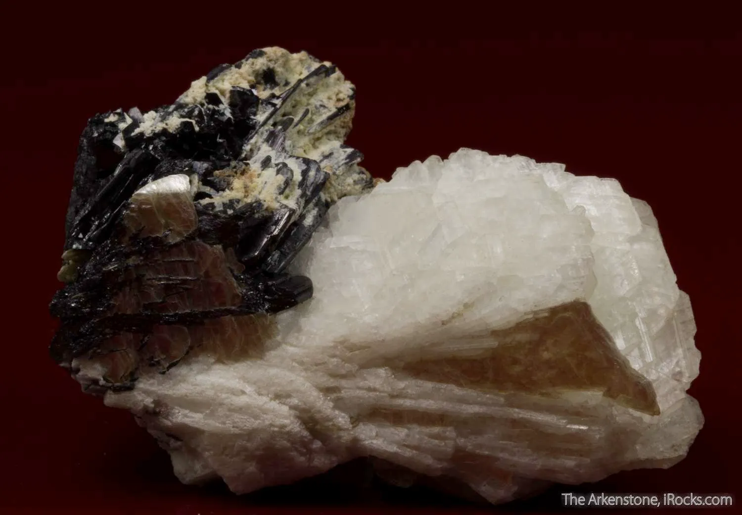 Tantalite-(Fe) with Cassiterite, Albite and Muscovite - image 2
