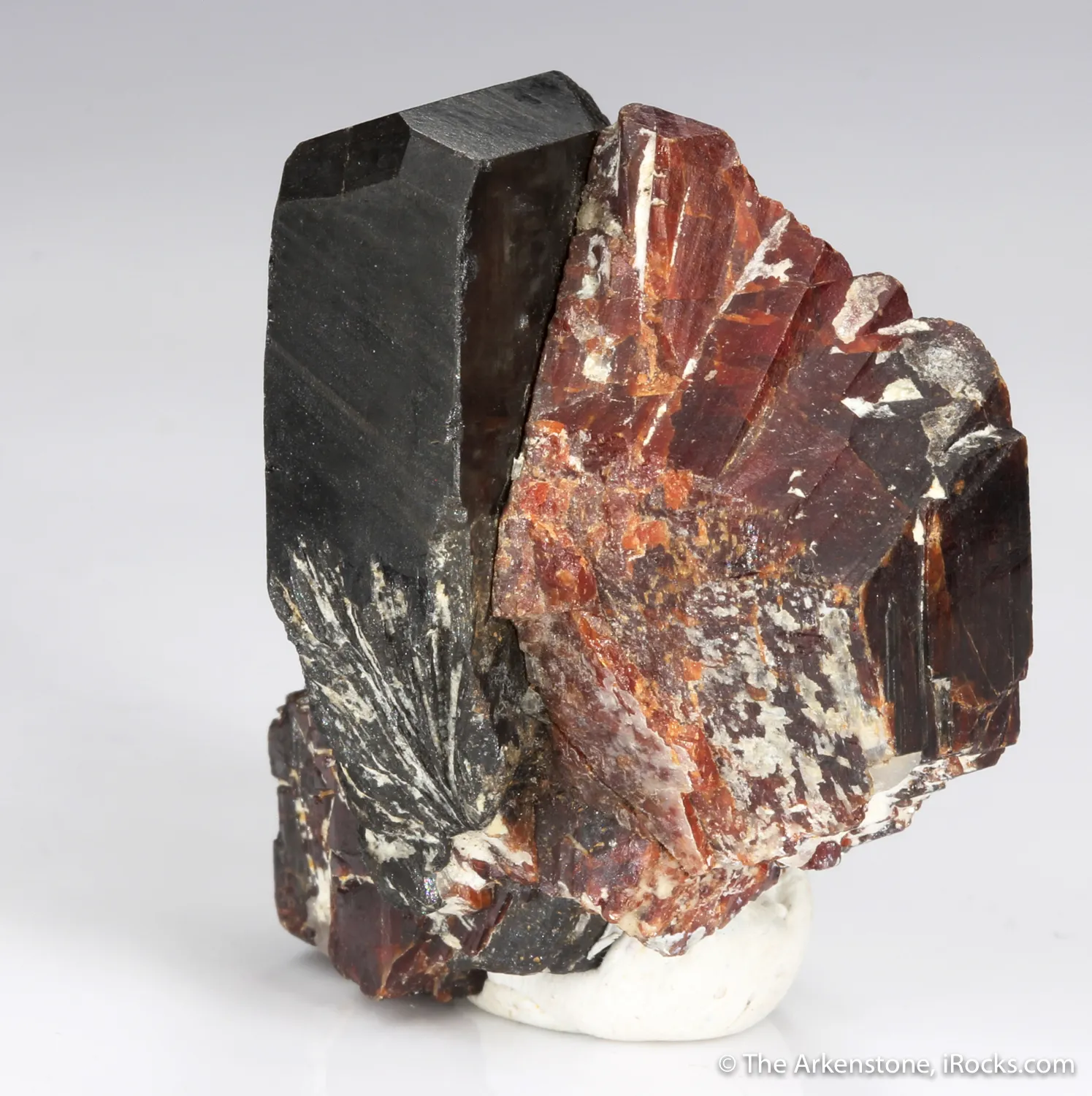 Tantalite-(Fe) with Tantalite-(Mn) - illustrated - image 4