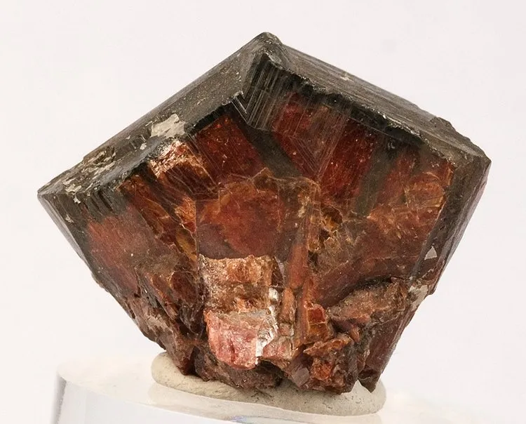 Tantalite-(Mn) image