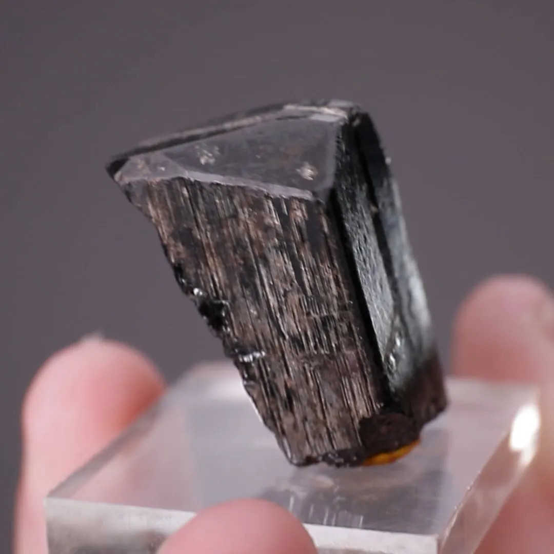 Tantalite (Mn) - image 2