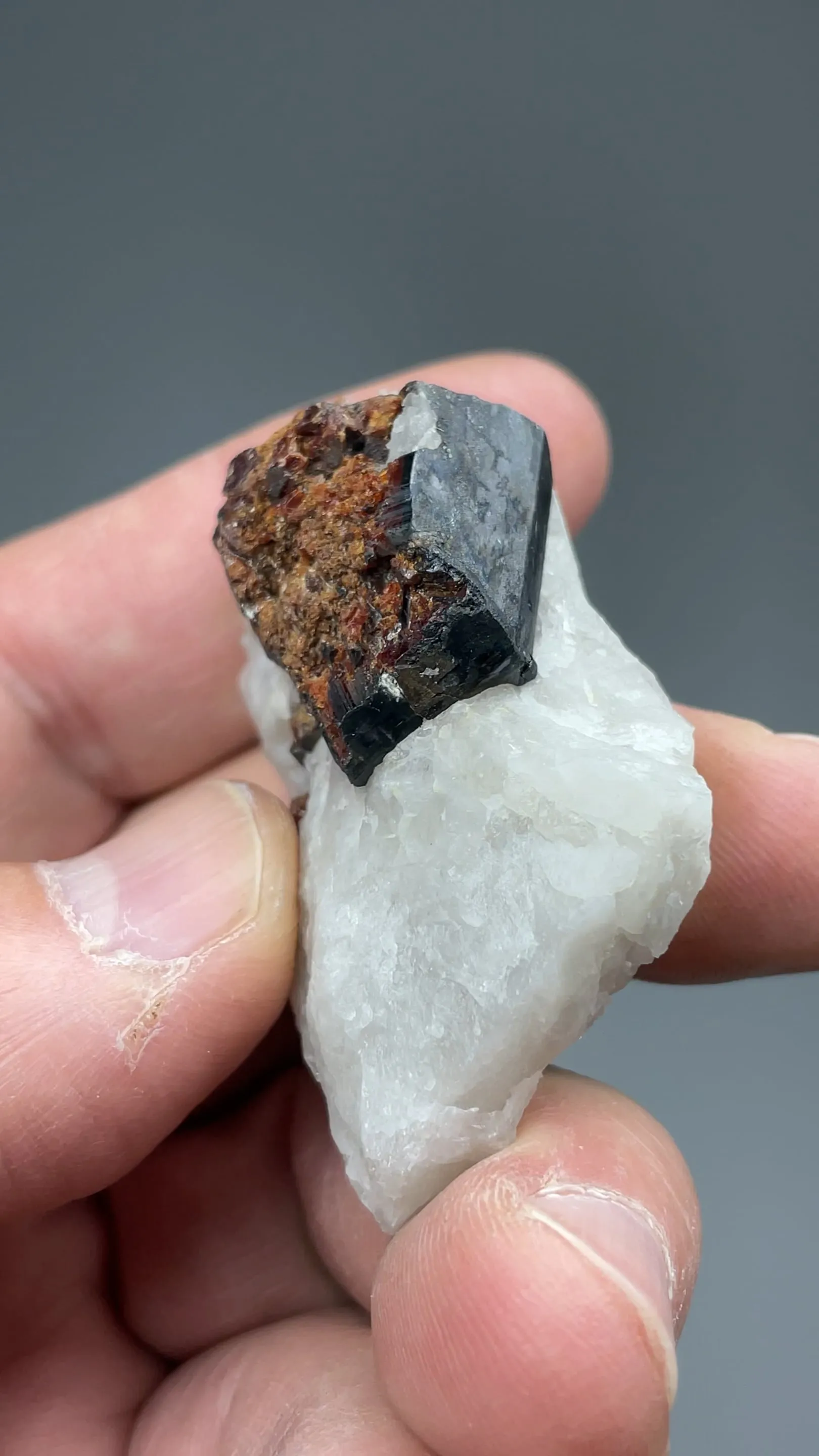 Tantalite-Mn - image 2