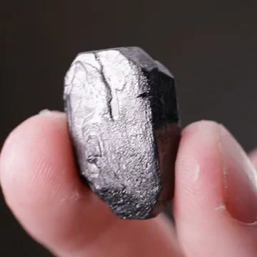 Tantalite-(Mn)