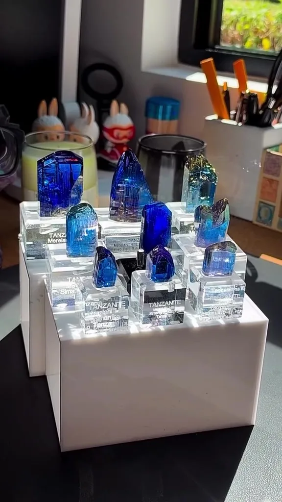 Tanzanite image