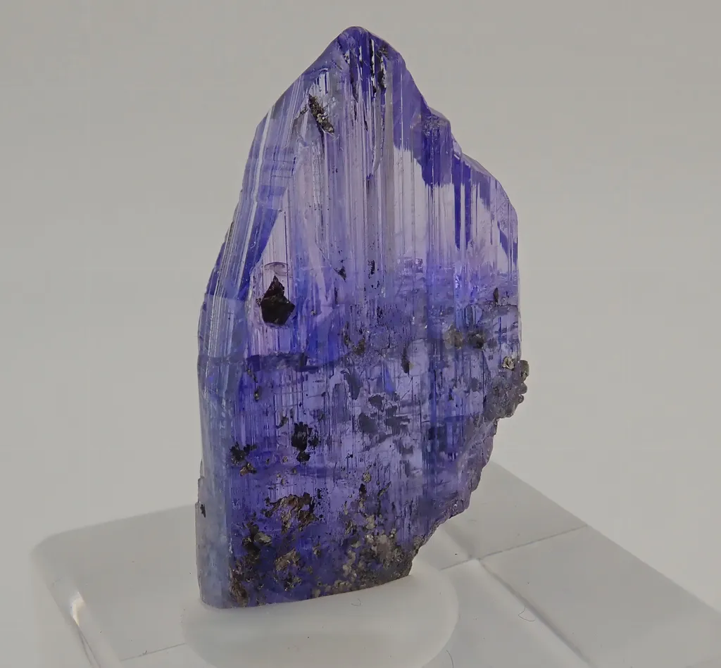 Tanzanite with Graphite - image 4