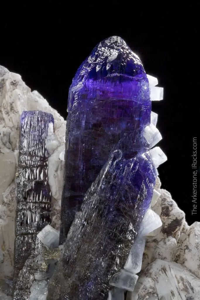Tanzanite with Prehnite on Calcite - image 2