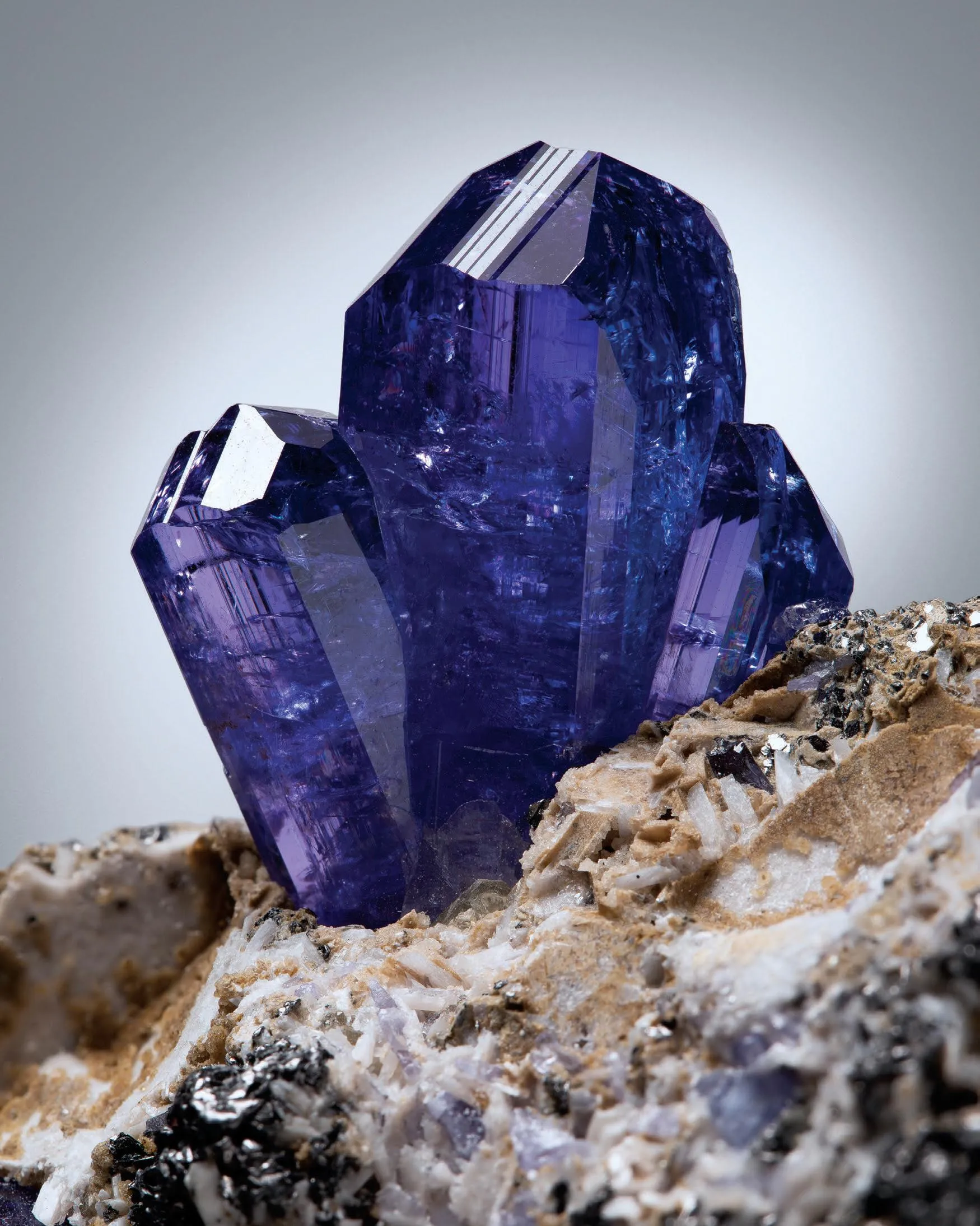 Tanzanite (Zoisite) - image 1