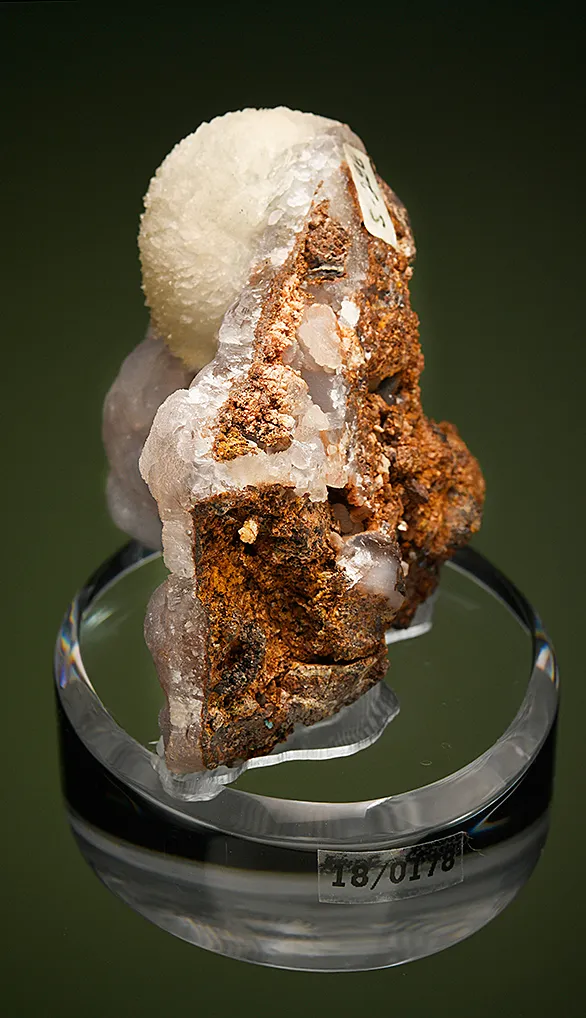 Tarbuttite on Smithsonite - image 4
