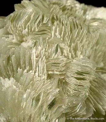 Tarbuttite With Skorpionite - image 2