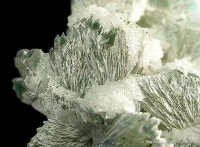 Tarbuttite With Skorpionite - image 3