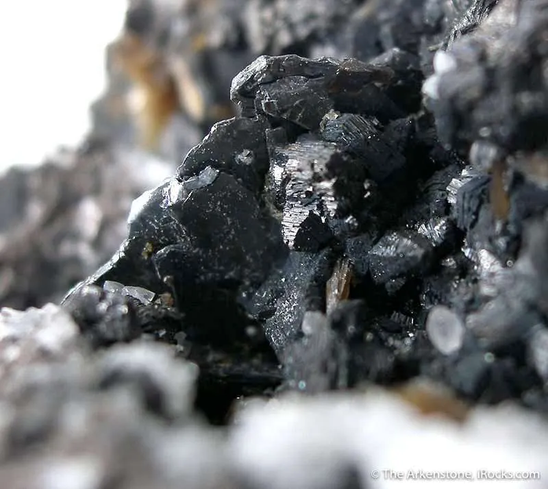 Teallite and Wurtzite on Cassiterite - image 6