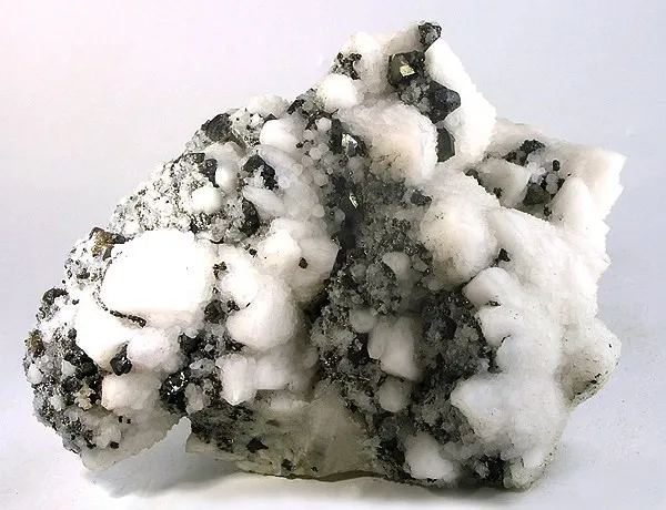 Tennantite, Quartz, Pyrite, Sphalerite image