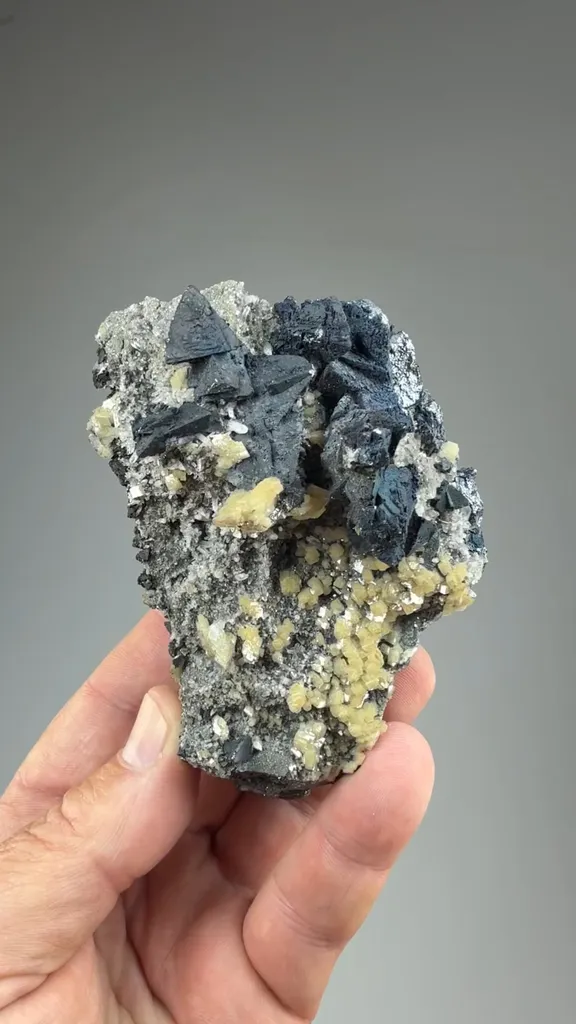 Tennantite with Dolomite - image 2