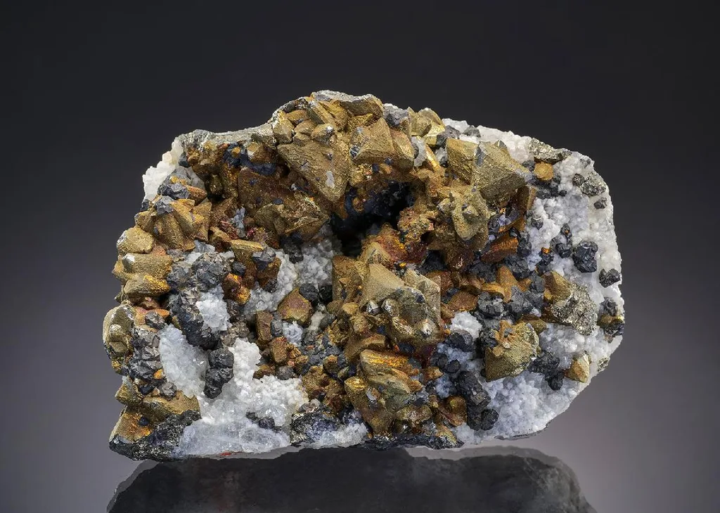Tetrahedrite image