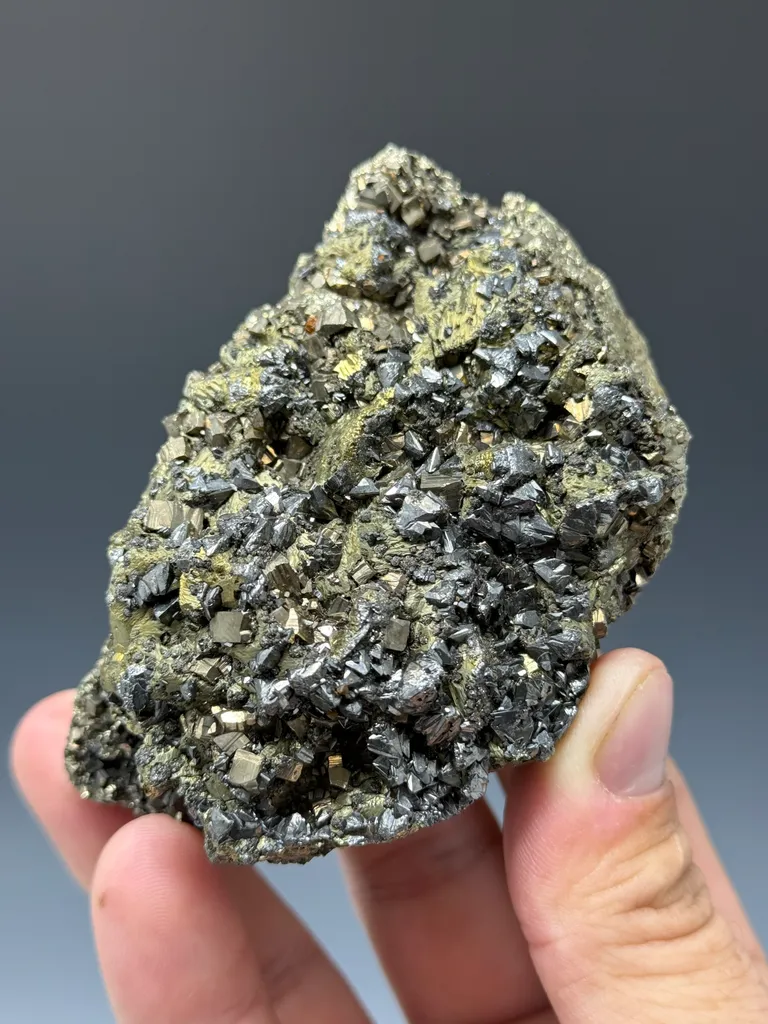 Tetrahedrite image