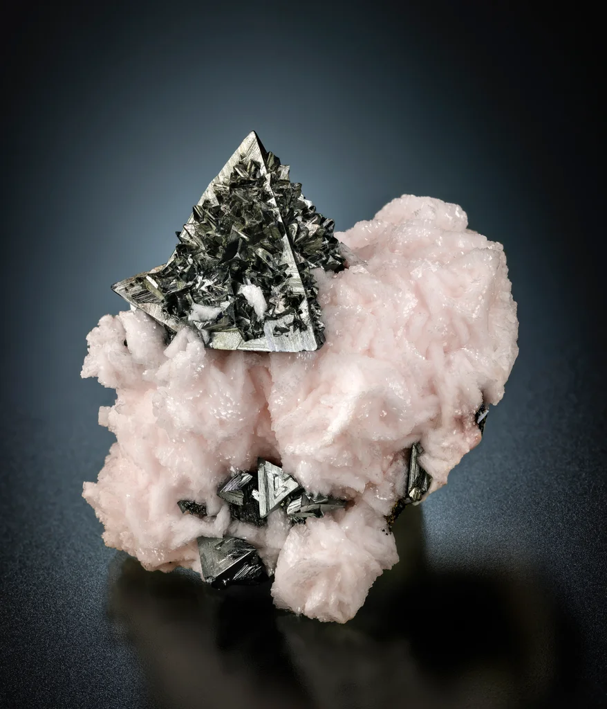 Tetrahedrite from Cavnic, Maramureș County, Romania image
