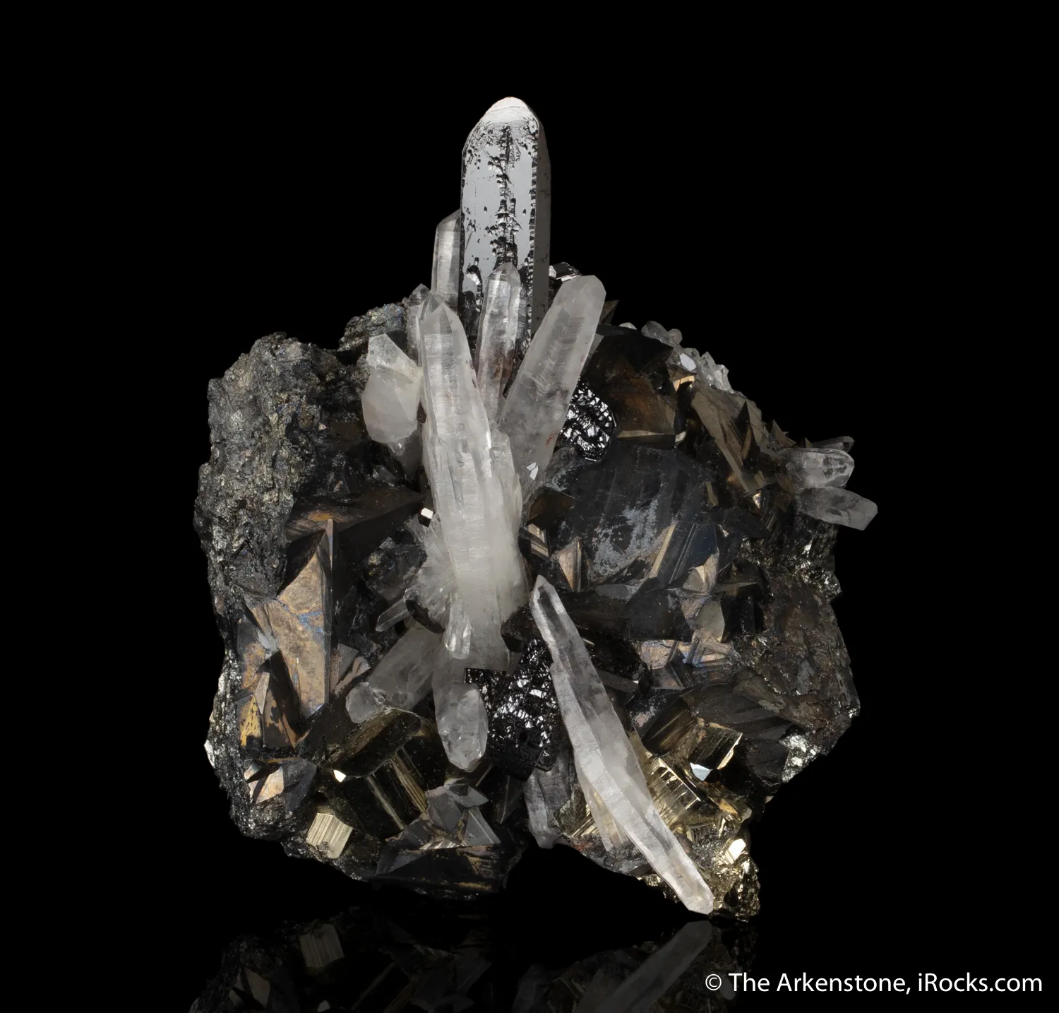 Tetrahedrite, Hubnerite, Quartz and Pyrite - image 5