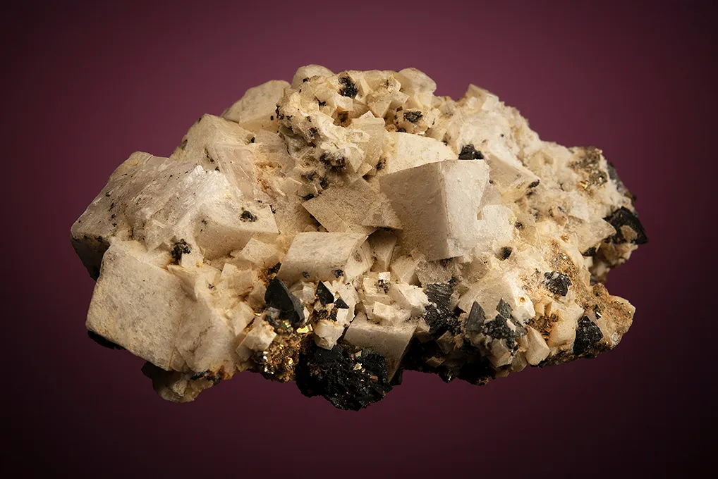 Tetrahedrite on Dolomite - image 3