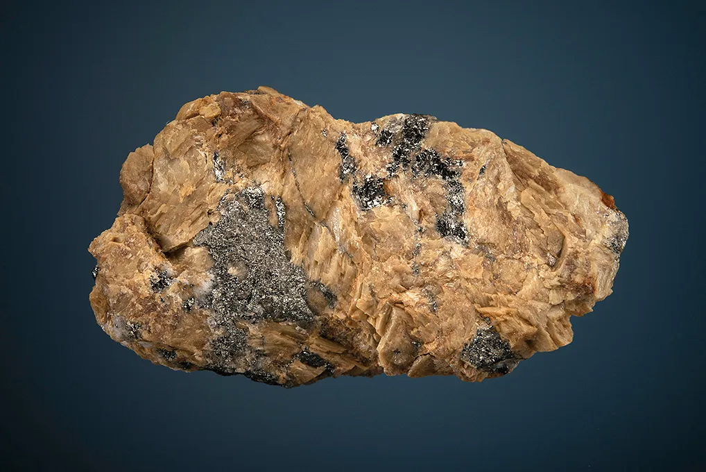 Tetrahedrite on Siderite - image 3
