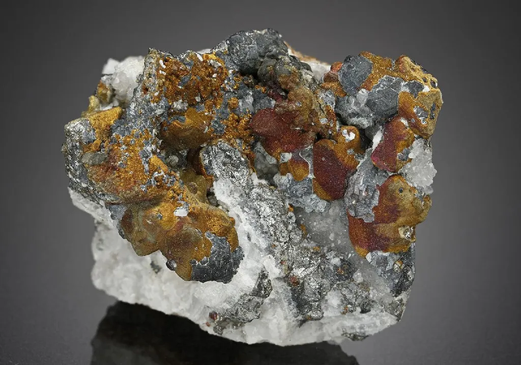 Tetrahedrite with Chalcopyrite image