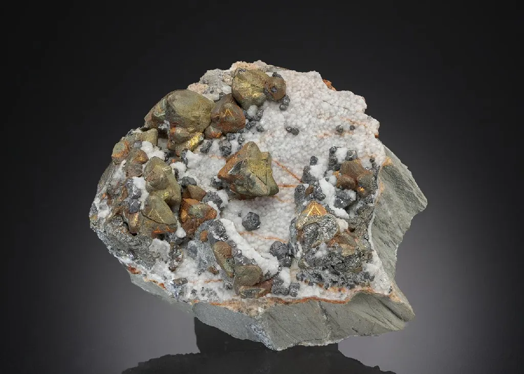 Tetrahedrite with Chalcopyrite image