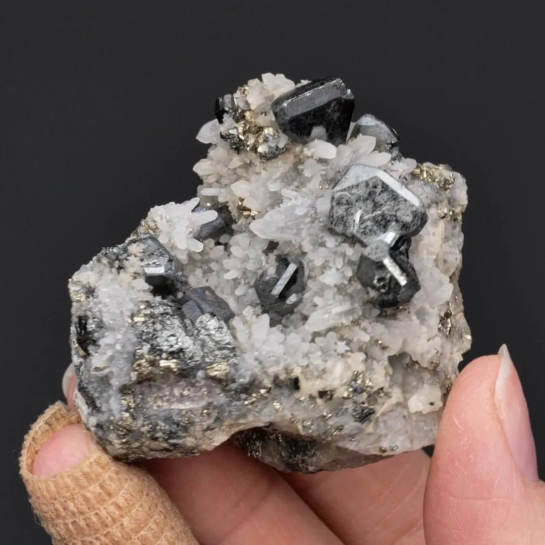 Tetrahedrite with Quartz - image 2