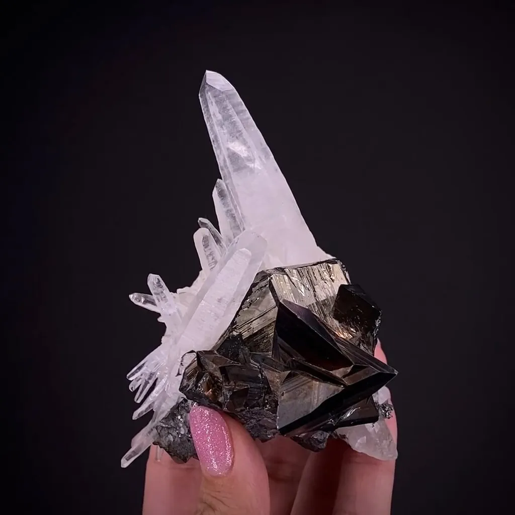 Tetrahedrite with Quartz and Pyrite image