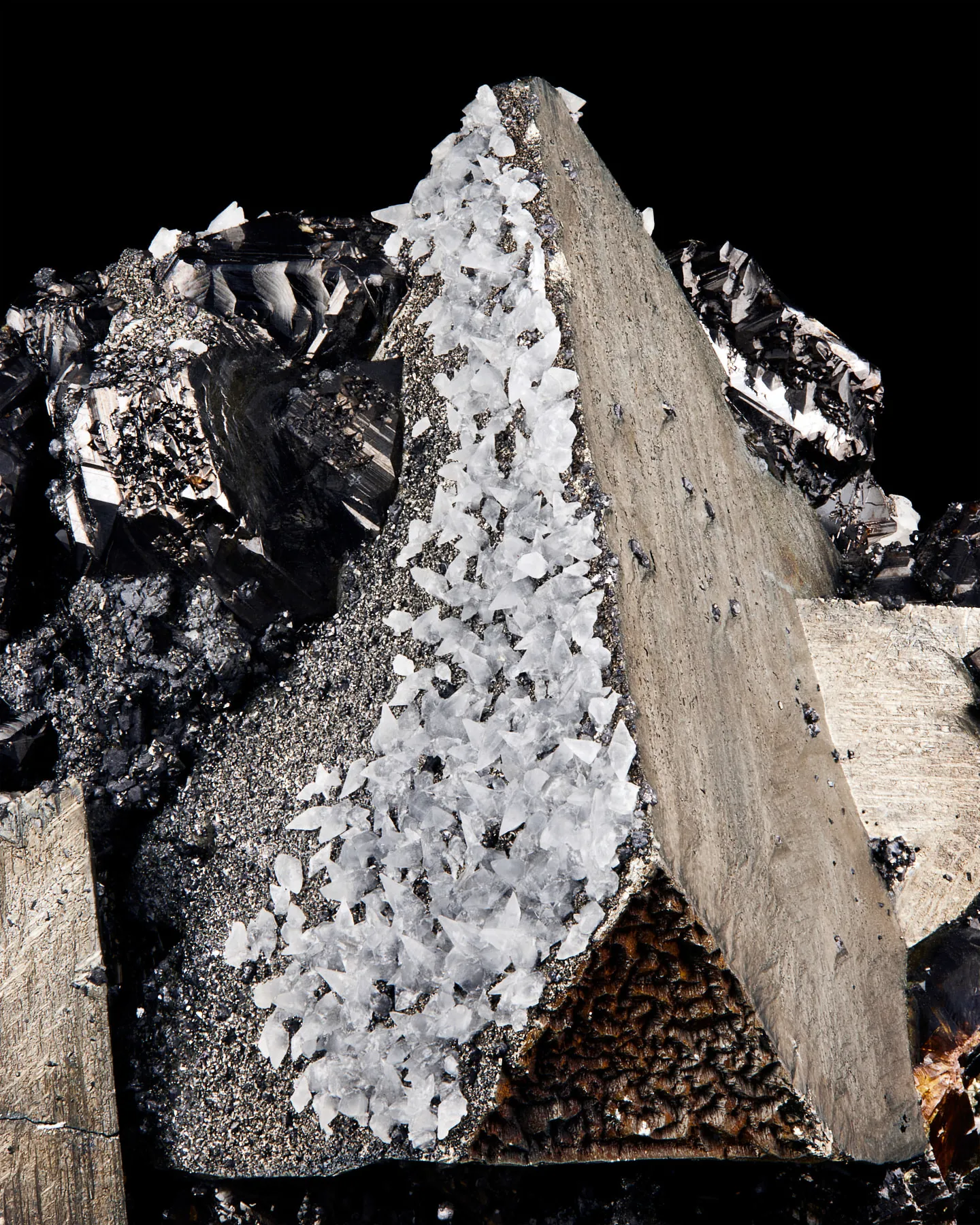 Tetrahedrite with Sphalerite - image 2