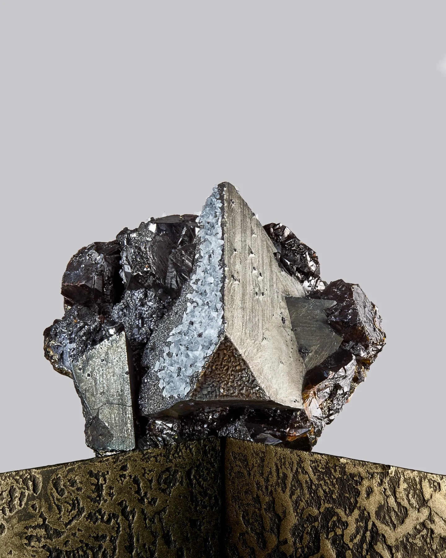 Tetrahedrite with Sphalerite - image 3