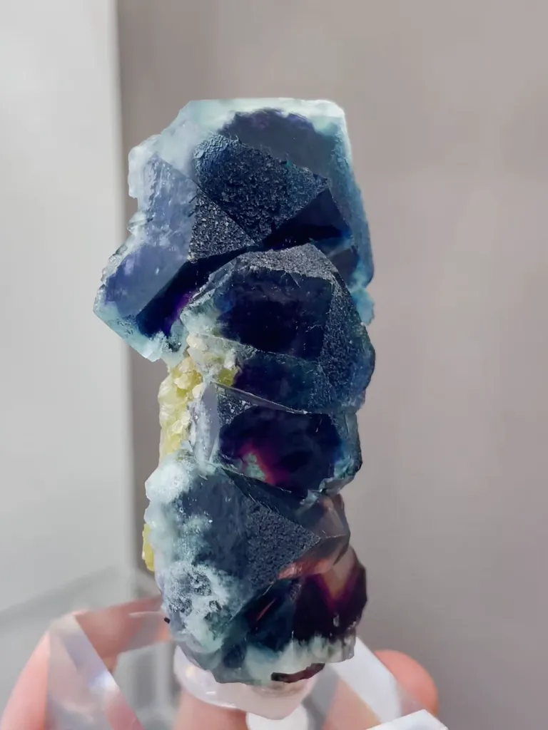 The Natural Blue Purple Phantom Fluorite comes from Yindu,Inner Mongolia 45*20*70MM - image 3