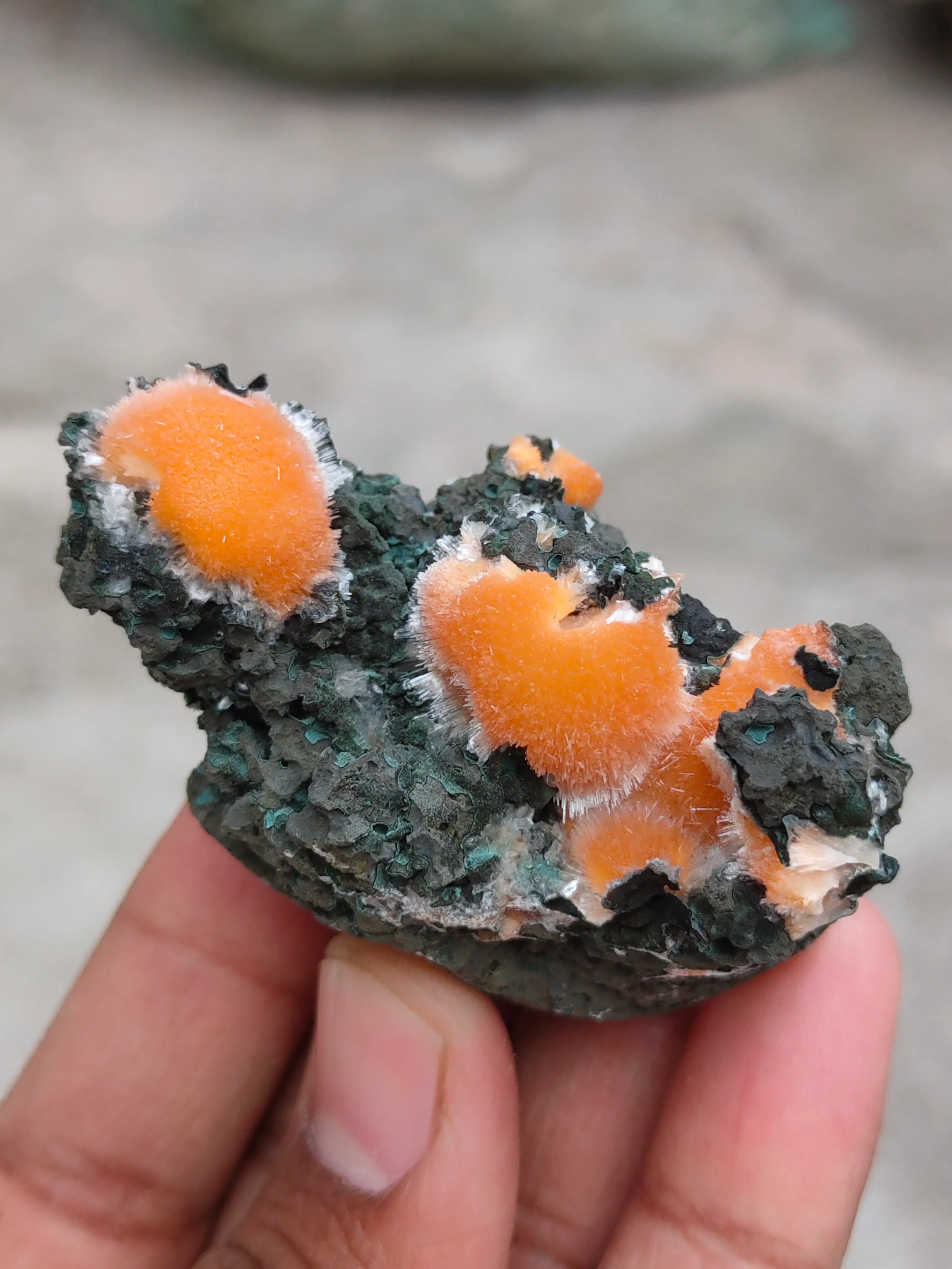 Thomsonite balls on Matrix - image 6