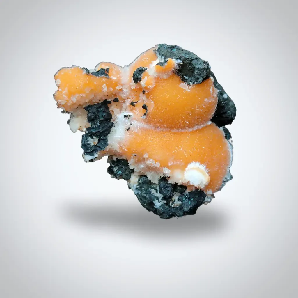 Thomsonite balls on Matrix