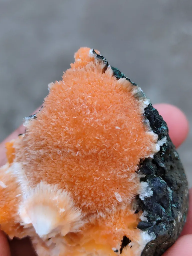 Thomsonite balls on Matrix - image 4