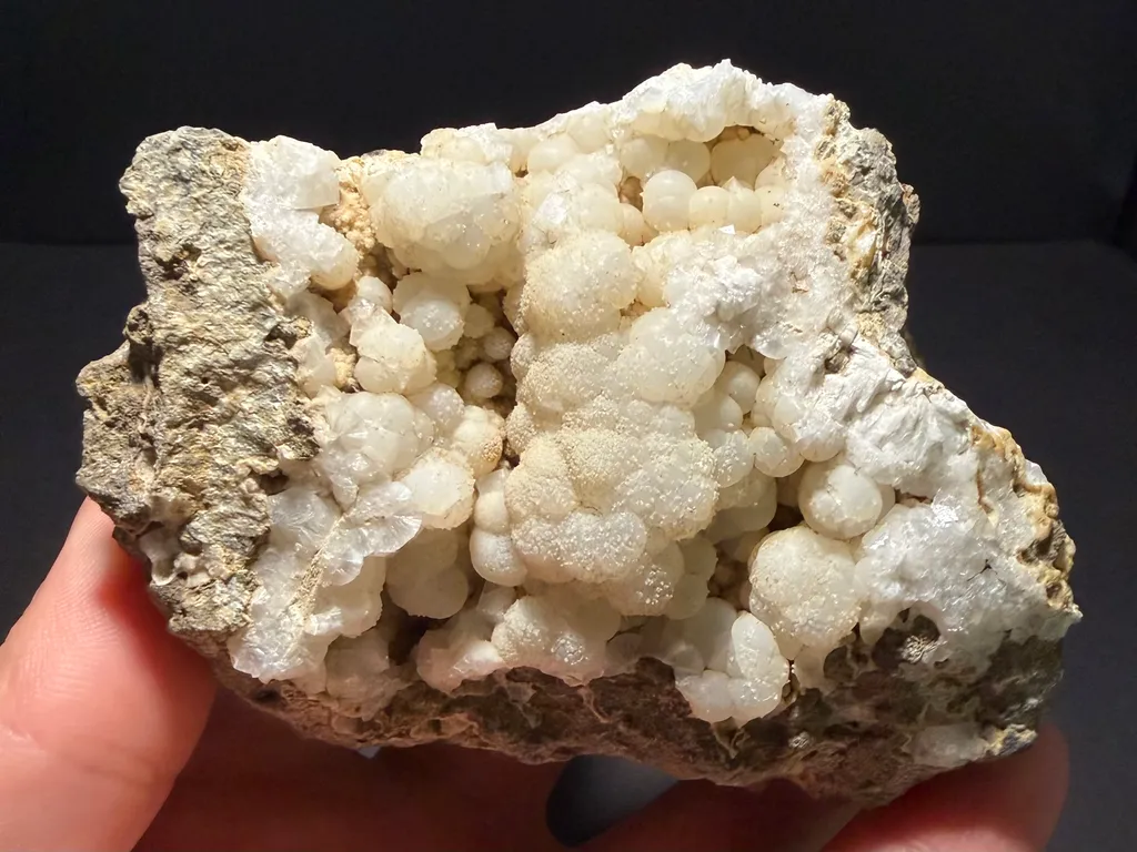 Thomsonite, Chabazite image