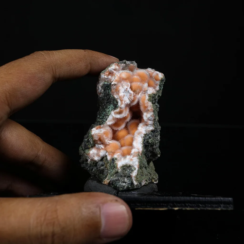 Thomsonite from Deshgaon, Madhya Pradesh, India - image 6