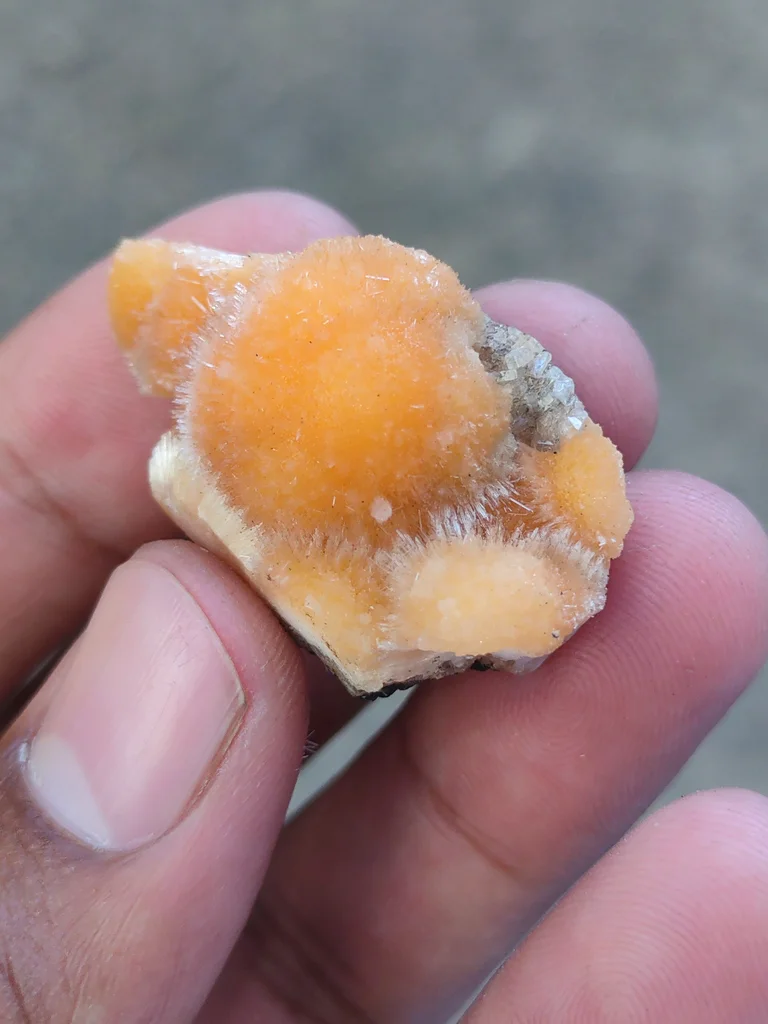Thomsonite from Deshgaon, Madhya Pradesh, India - image 9