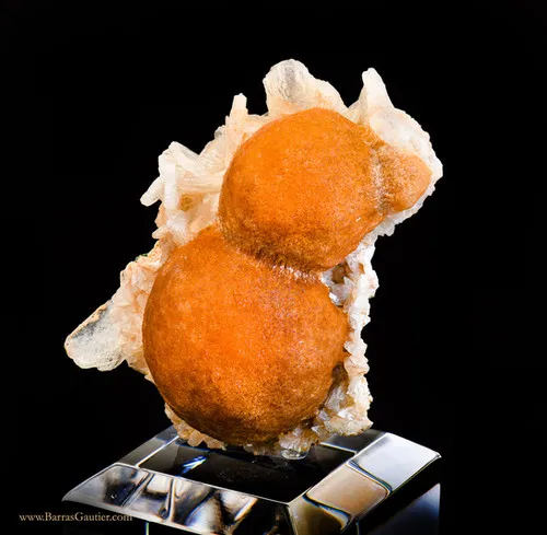 Thomsonite on Heulandite - image 2