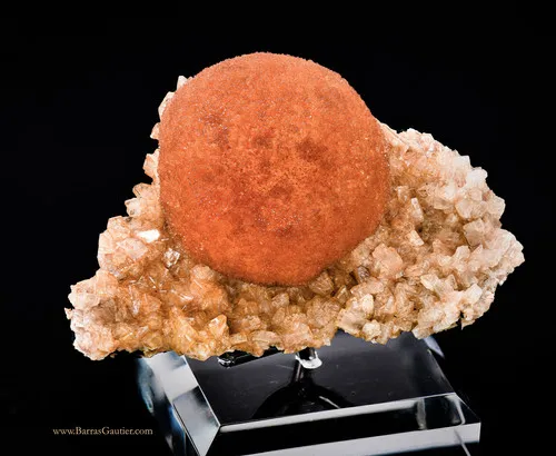 Thomsonite on Heulandite - image 3
