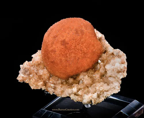 Thomsonite on Heulandite image