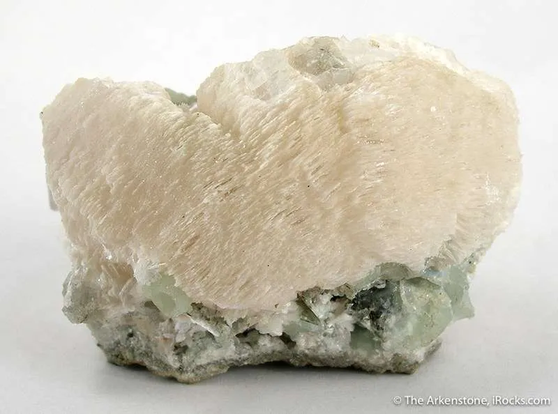 Thomsonite on Prehnite image